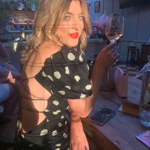 Meet your Posher, Riannan